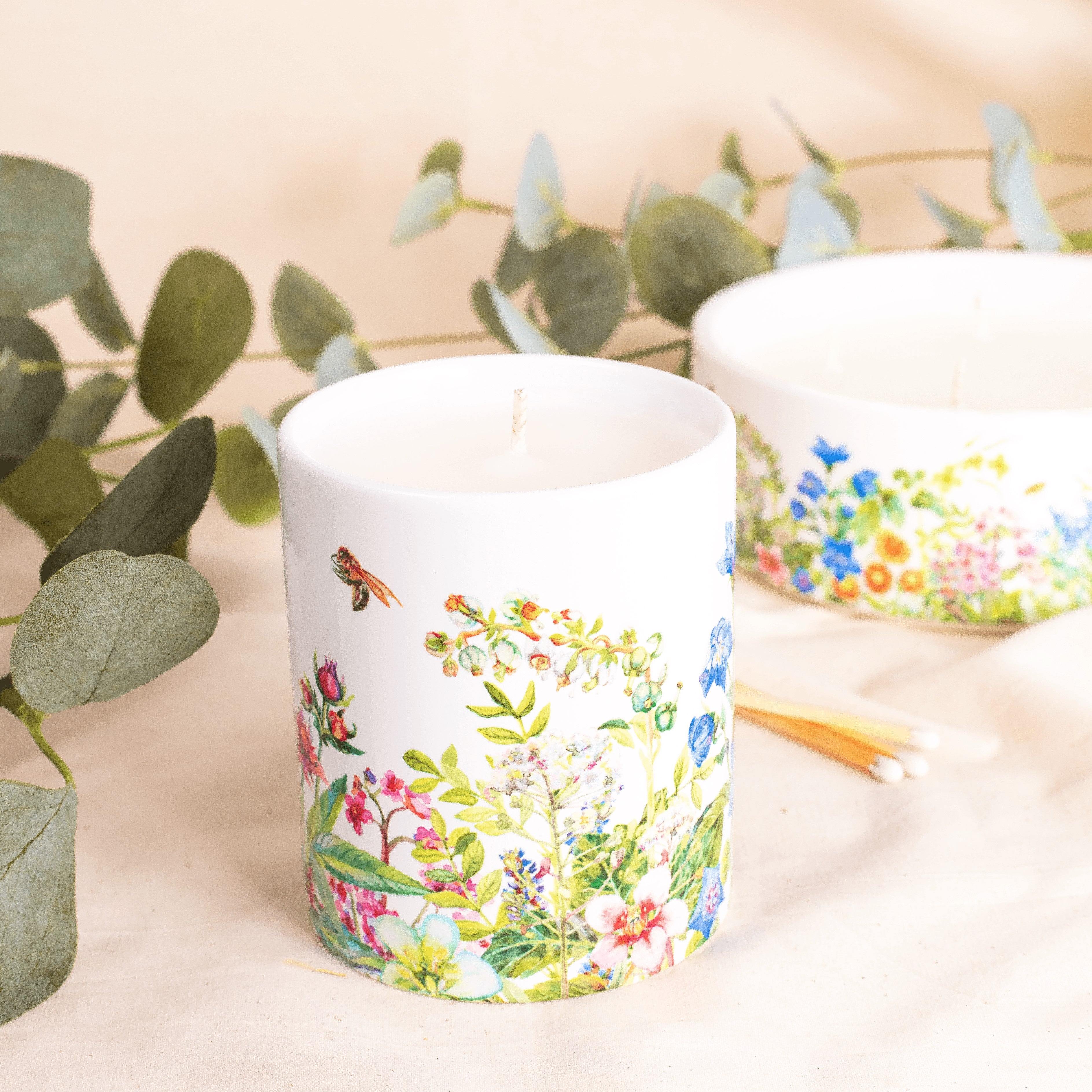 Lively Candle