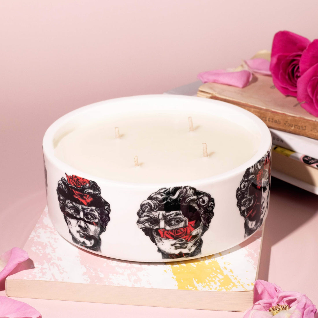 Love Sprung 400g Candle